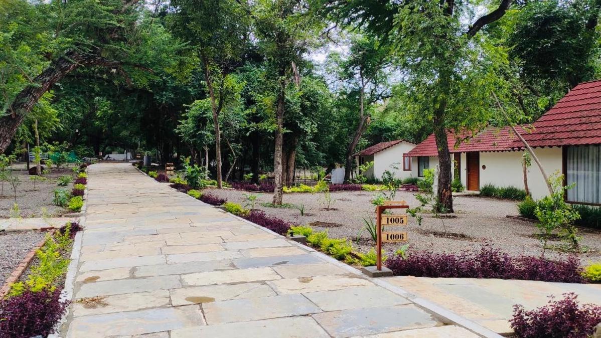 Aranya Vilas - A Nature Resort Udajpur Zewnętrze zdjęcie
