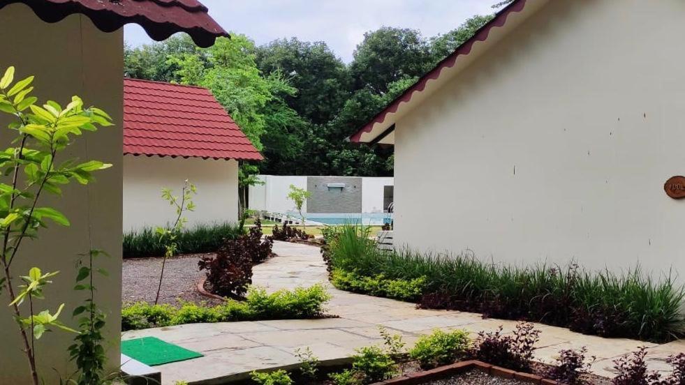 Aranya Vilas - A Nature Resort Udajpur Zewnętrze zdjęcie